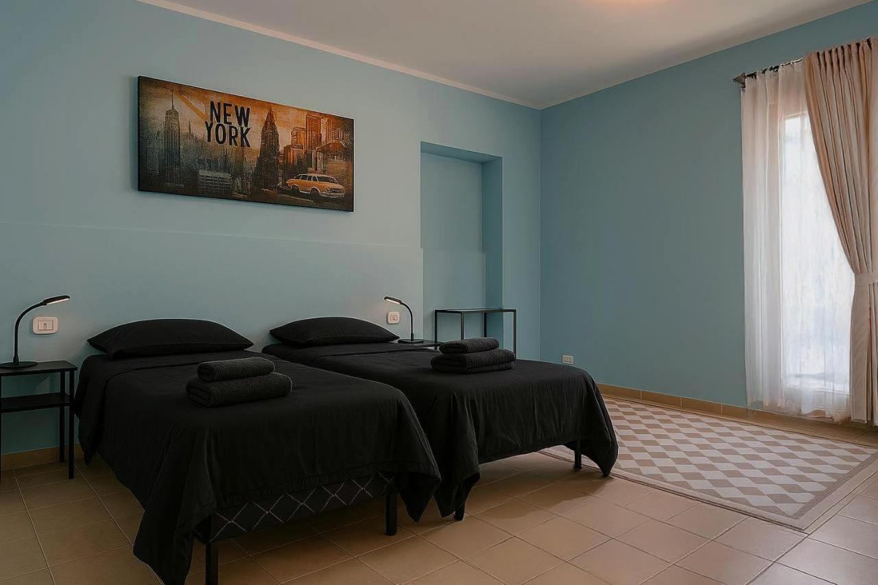 Room Malpensa - Servizio Taxi Mxp Da 20 Euro Lonate Pozzolo Eksteriør billede